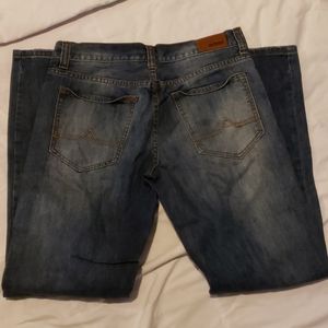 Mens size 30x32 Urban Pipline jeans